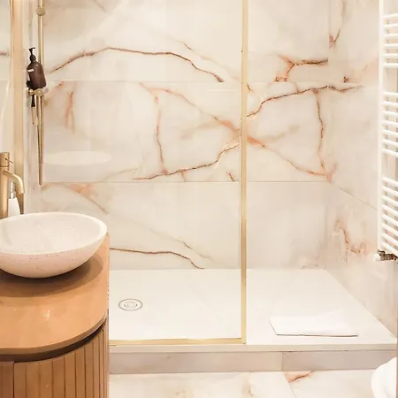 L'instant - Center - Jacuzzi *